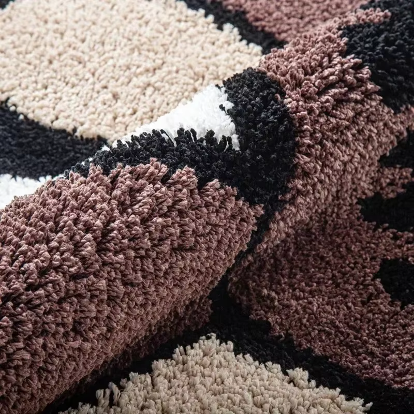 La Flame x Murakami Flower Rug
