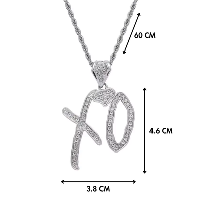 XO Pendant + Free Chain