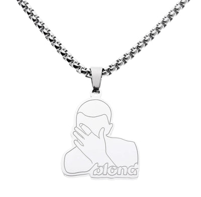 Blond Pendant + Free Chain