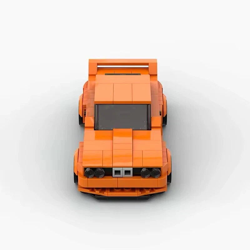 Nostalgia Orange Classic Car – 322 pcs Building Set